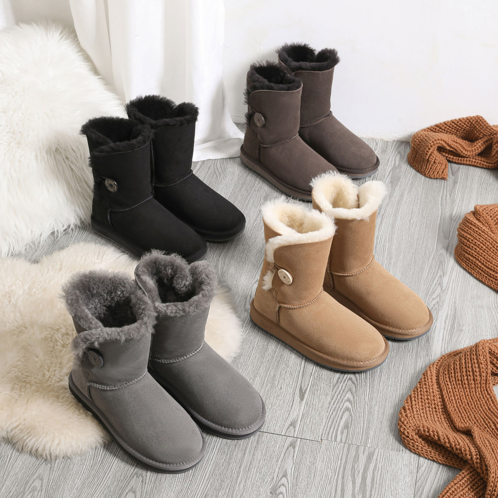 AUSTRALIAN SHEPHERD<sup>®</sup> Short Button Boots