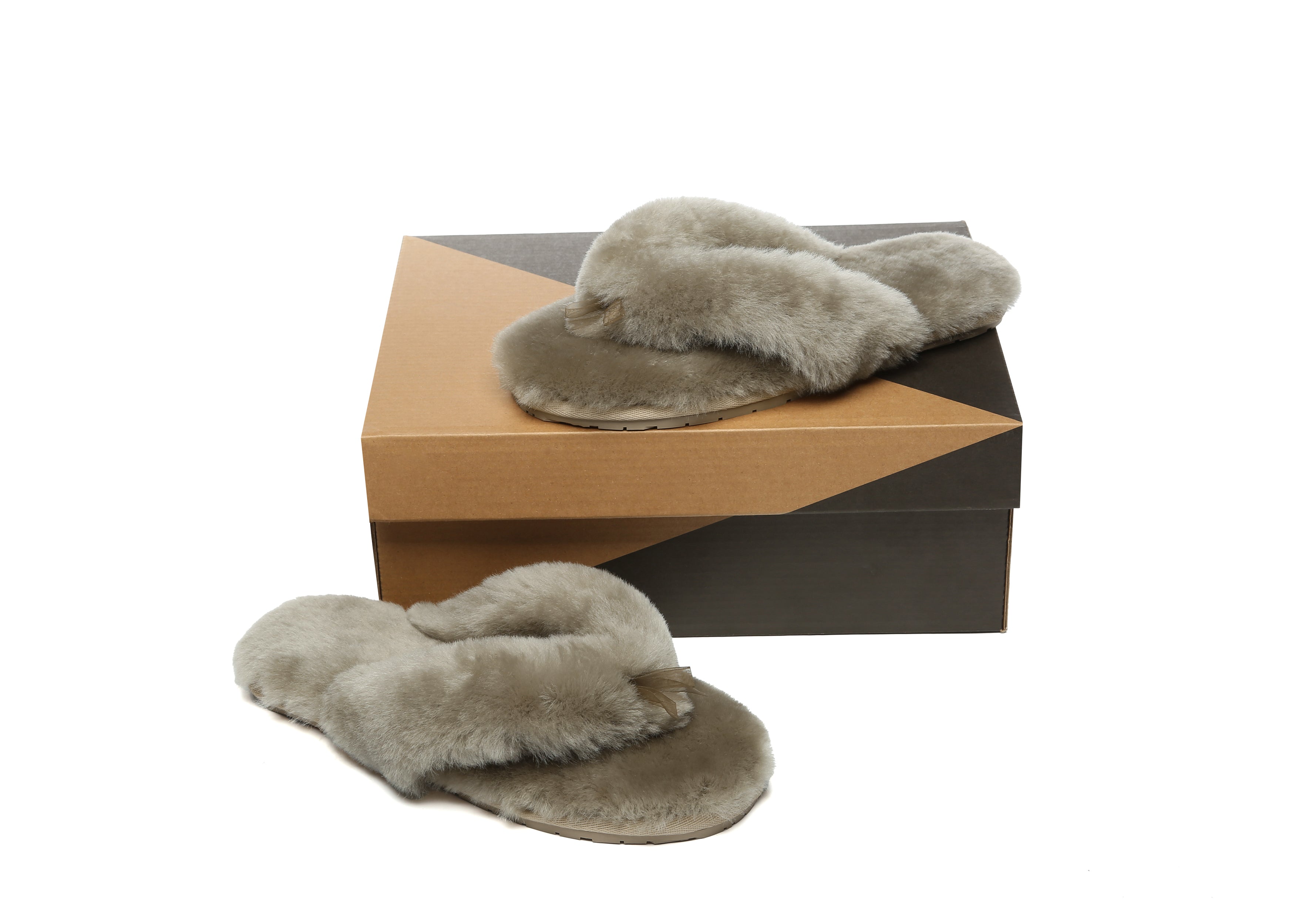 AUSTRALIAN SHEPHERD<sup>®</sup> UGG Thongs Women Fluffy Slides Farah